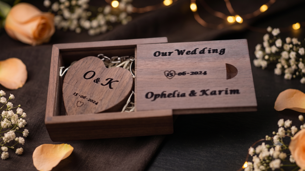 Clé USB Cœur en Bois — Gravure Personnalisée + Coffret en Bois